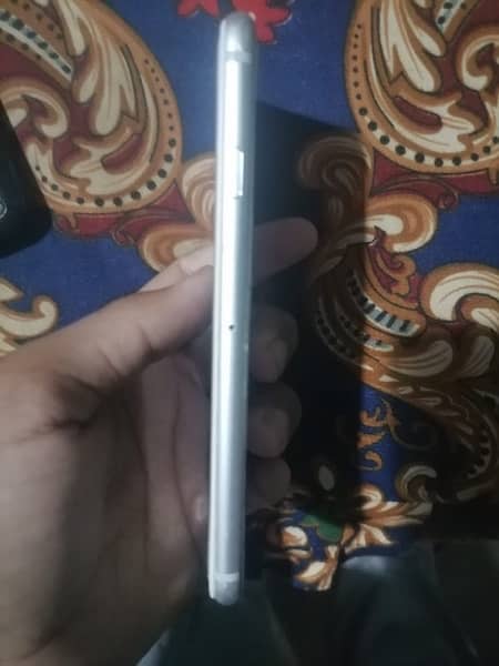 Iphone 8 64 gb pta text only 8k more detiles in Description 10