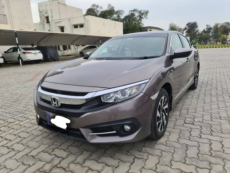 Honda Civic oriel 1.8 UG 2018 1