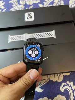 Apple Watch Series 7 Nike editiom 45mm 0