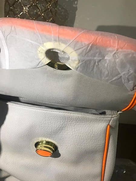 original Roxy brand handbag worth over 30$ brand new with tags untouch 3