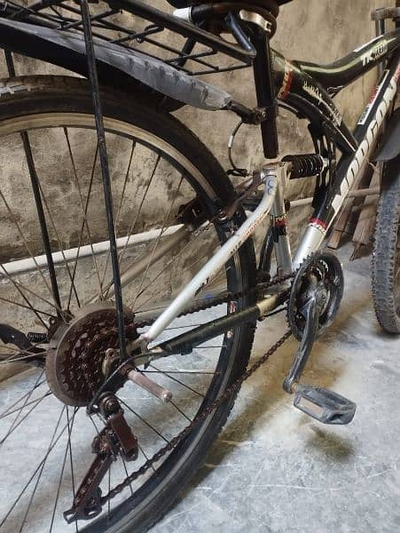 Mountain bike ( urgent sale ) 3