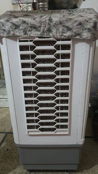 Air cooler with 4 ice bottles 1