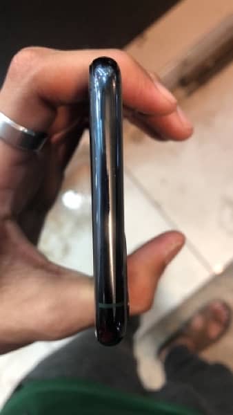 Iphone 11 pro max Pta approved 1