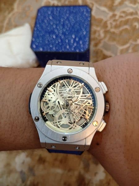 Hublot geneve leather watch available 5