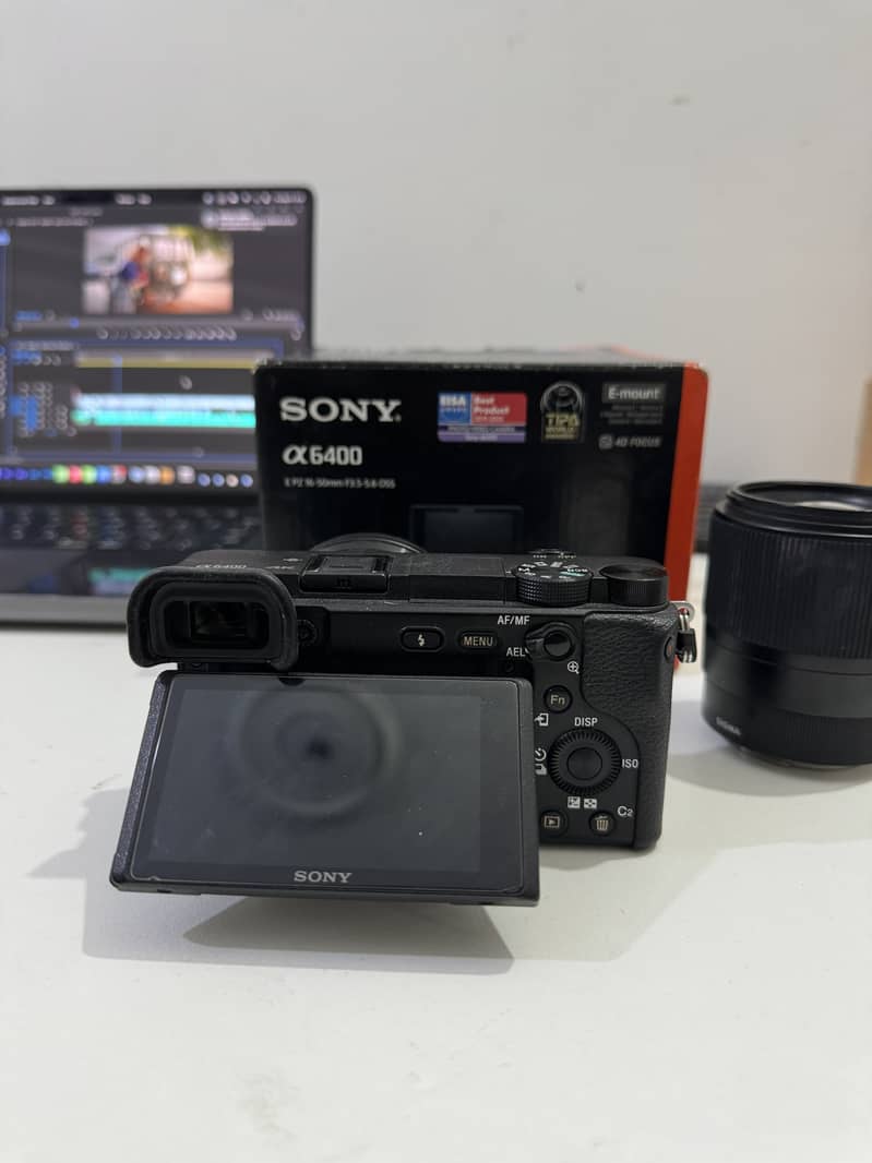 Sony A6400 with Kit Lens 1