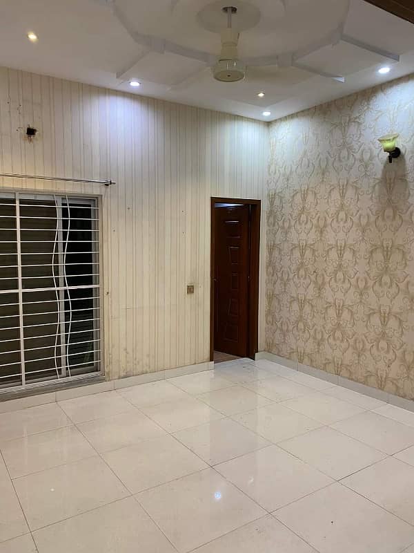 5 Marla house Available in low budget in sector B bahria town lahore 2