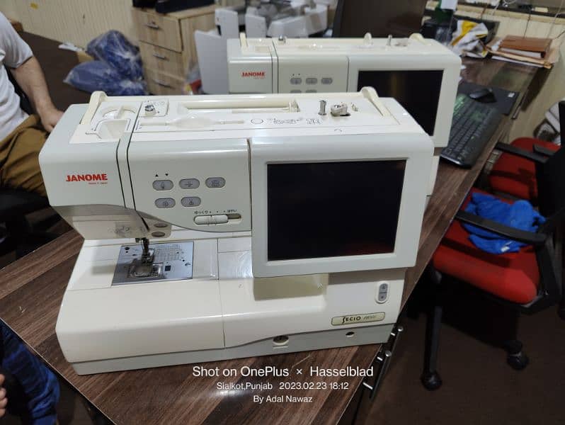 Janome 11000 Special Edition Embroidery Machine & Complete Accessories 1