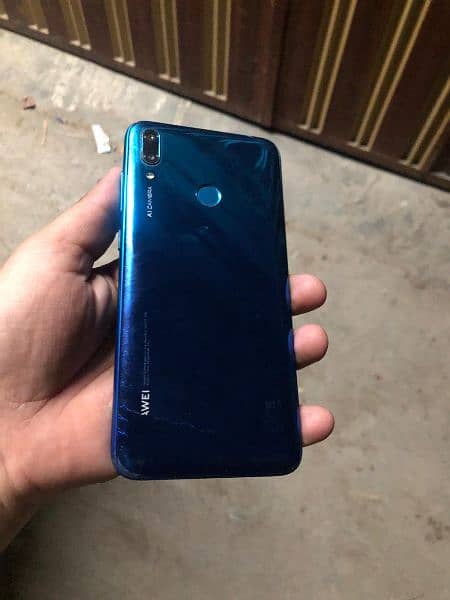 Huawei y7 prim 3 64 ram 0