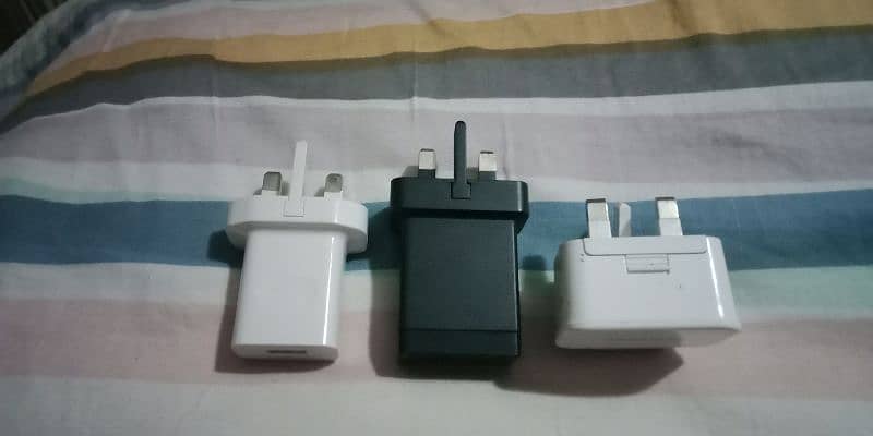 SAMSUNG , HUAWEI , SONY CHARGERS 1