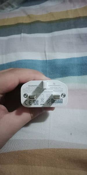 SAMSUNG , HUAWEI , SONY CHARGERS 12