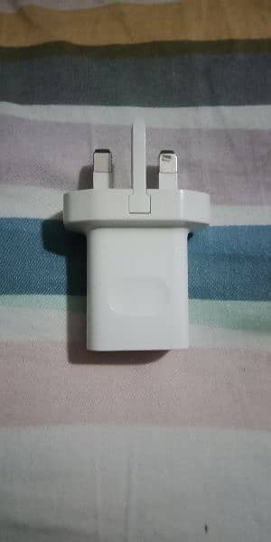 SAMSUNG , HUAWEI , SONY CHARGERS 13
