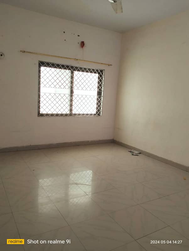 3 BED DD 2ND FLOOR PORTION FOR RENT 4