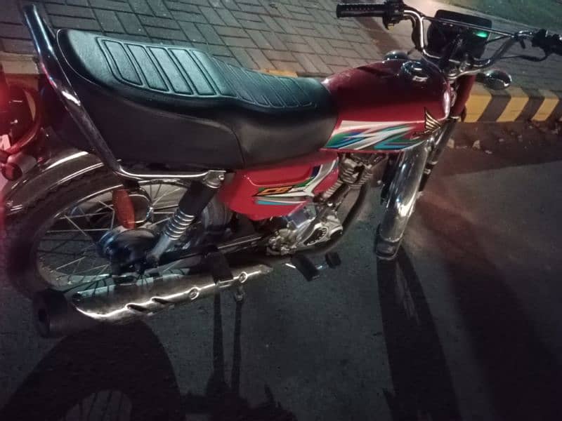 Honda 125 | Lush Condition | one hand used | 100% Genuine Condition 6