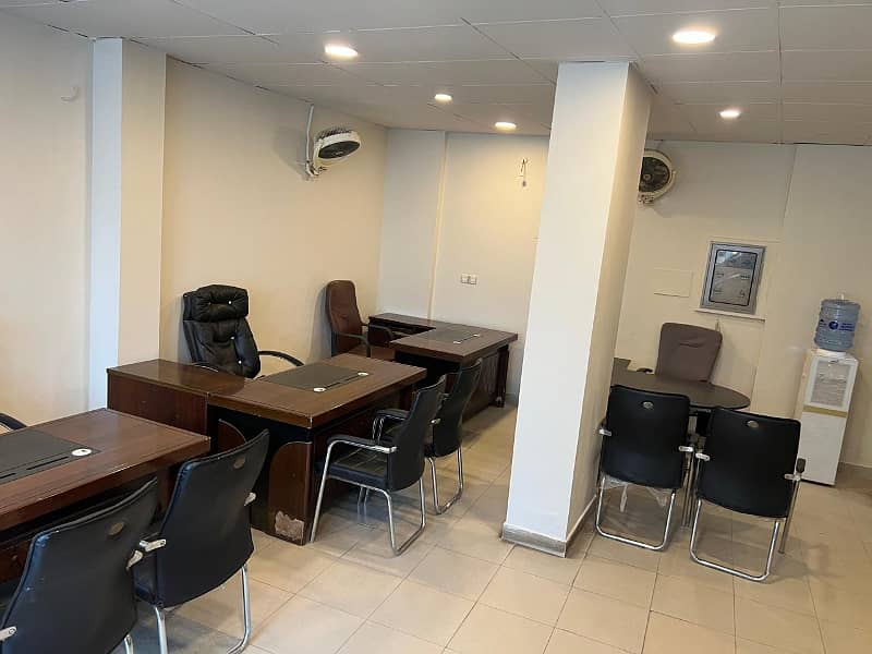 Dha Ph 2 (ext) Sunset Lanes | 600 Sqft Semi Furnished Ground Floor Shop For Rent | Huge Frontage | Ample Car Parking | Ideal For Multinational Companies or Franchise | Reasonable Rent | Ideal Location | 1