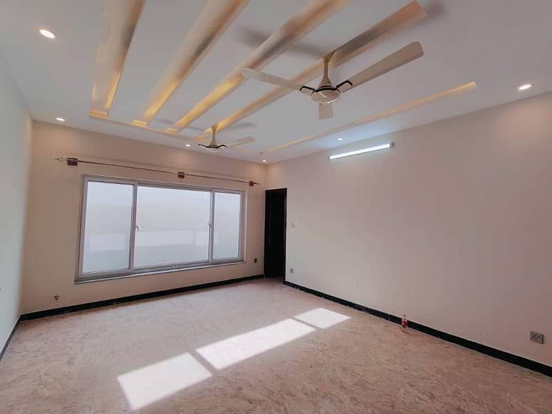 20 Marla House Available for rent in sector C Bahria Town Lahore 12