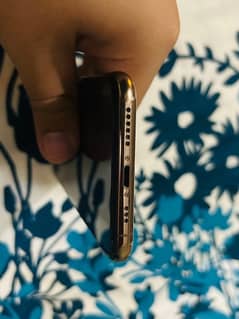 Iphone XS 64GB 94% Battery Gold Dual PTA Approved 0