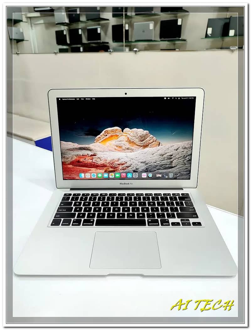 MacBook Air 2017 Intel Ci5 08GB RAM 256GB SSD 13' IPS Display Laptop 10