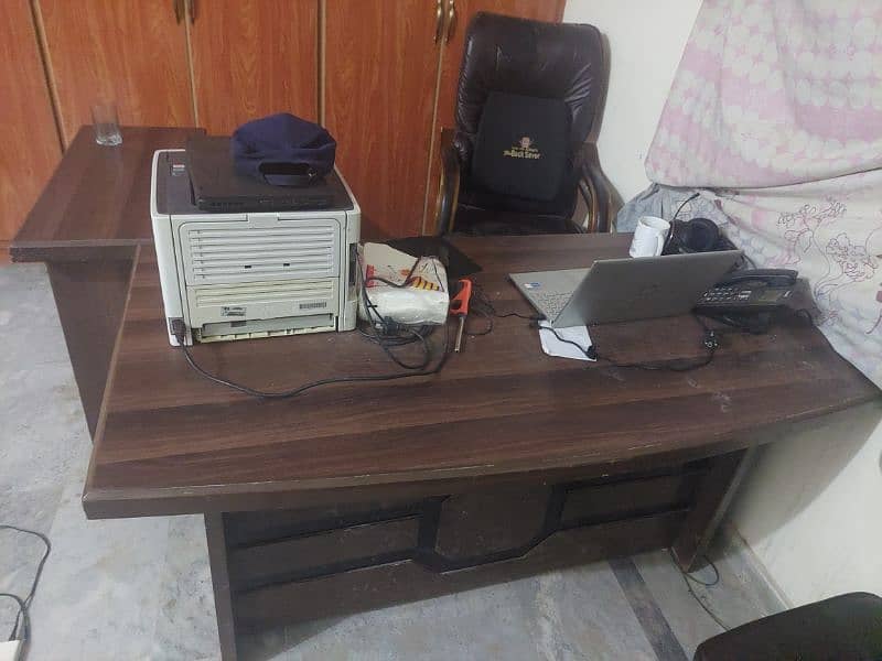 office table with side table for sale 1