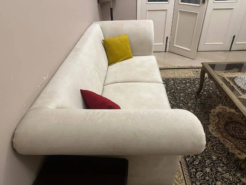 sofa set with centre table and 1 side table 5