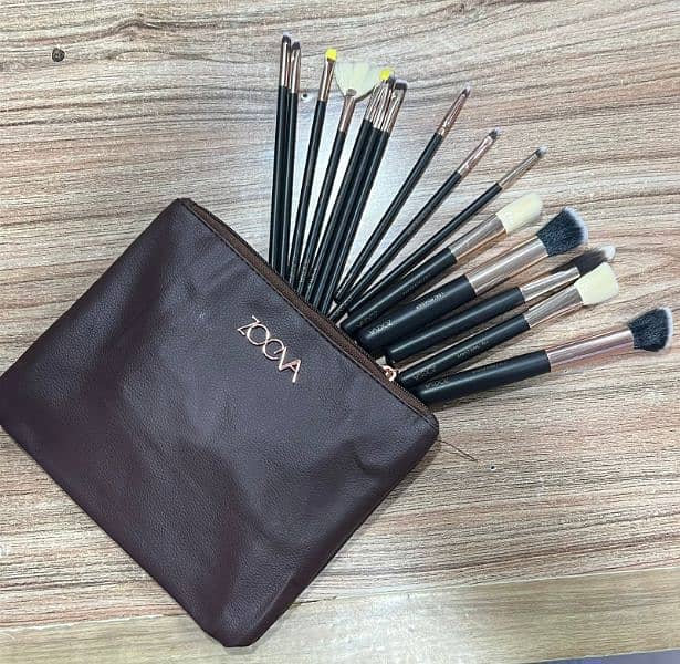 15pcs Brushes Set with Original ZOEVA Leather Pouch (Wooden) 1