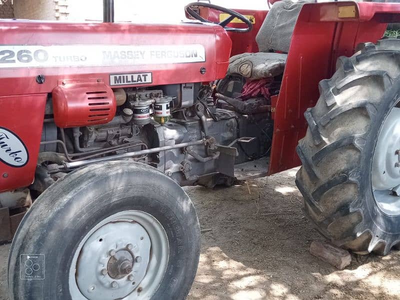 Massey Ferguson tractor 260 3
