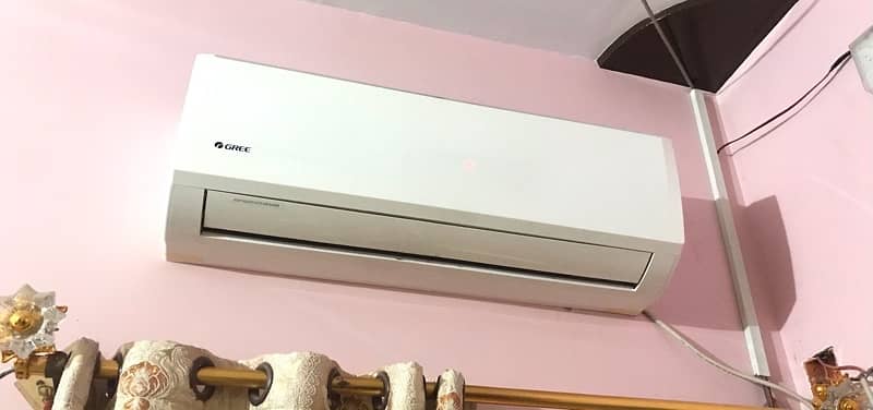 Gree Ac 1 Ton non inverter air conditioner 1