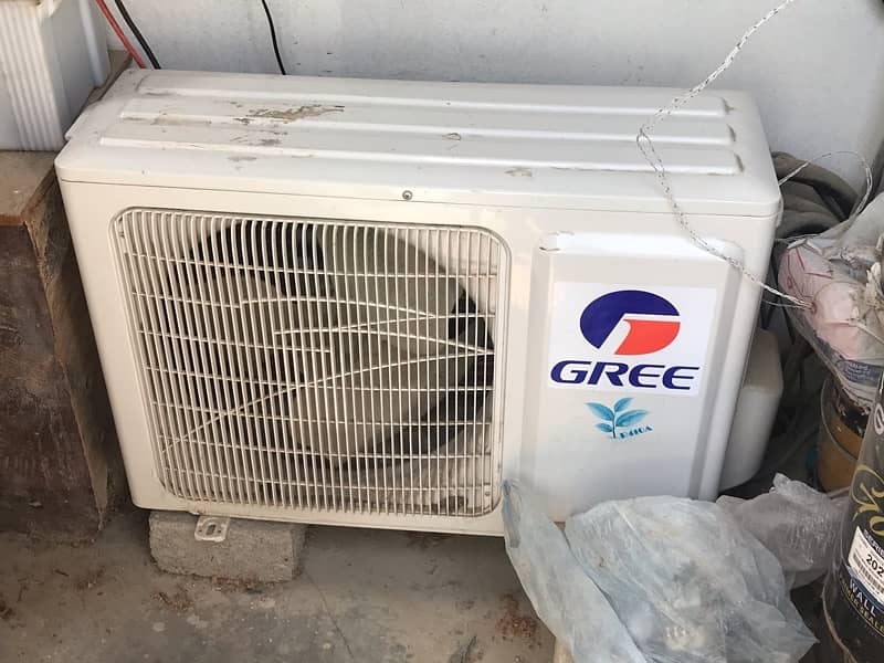 Gree Ac 1 Ton non inverter air conditioner 3