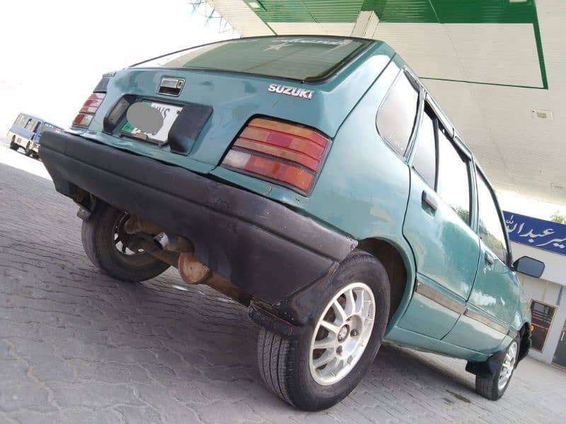 Suzuki Khyber 1995 3