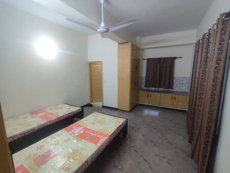 Hostel Room For Rent Near Ayub Park 1
