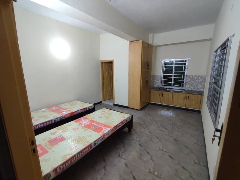Hostel Room For Rent Near Ayub Park 10