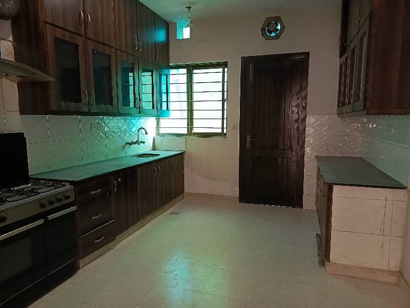 1 Kanal Double Unit House For Rent 20