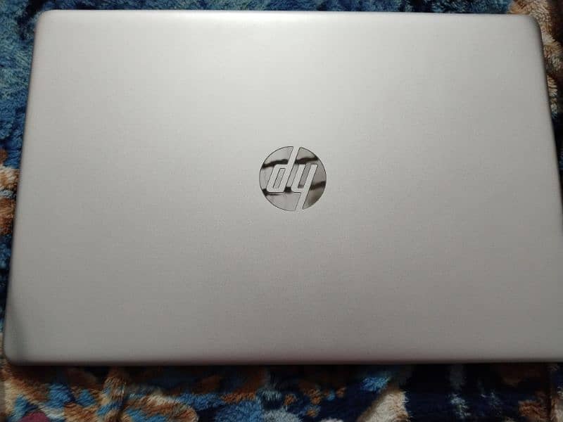 Hp 15s  want to sell  79000pkr 11