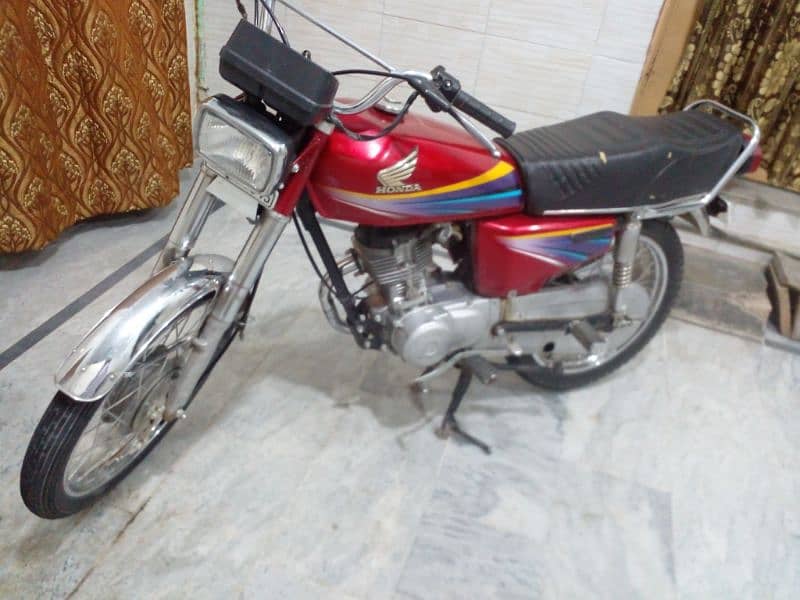 Honda 125 in Running condition original and complete documents 5
