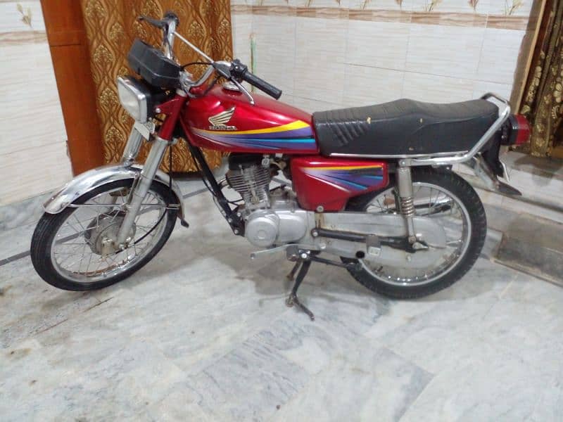 Honda 125 in Running condition original and complete documents 7