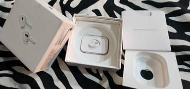 Apple AirPods Pro with USB C Charging 2023 Model Magsafe enabled 0