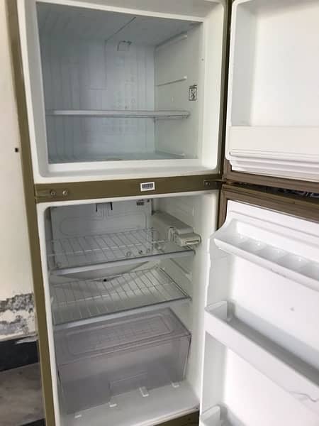 dawlance refrigerator & washing machine 1