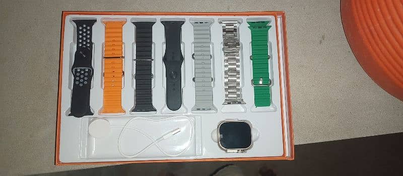 Z20 ultra Smart watch with seven straps 1