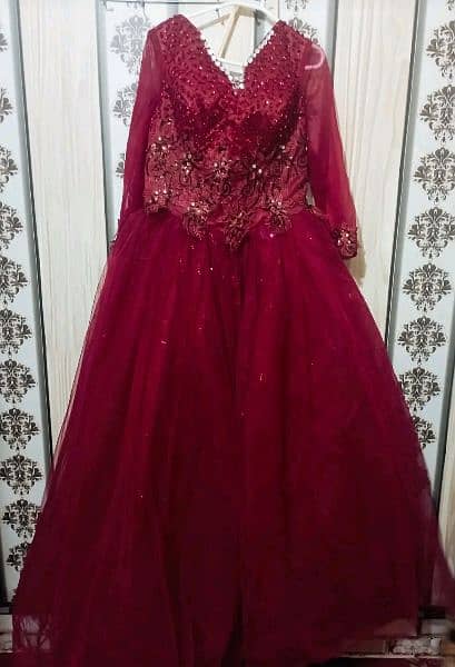 red maxi with fully embroidery on top 10 /10 condition not to much use 2