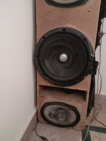 kenwood subwoofer 3010 orignal and speaker 4