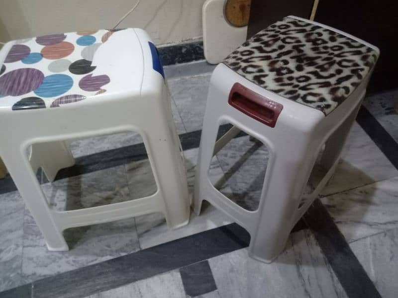 2 peice stools for sale 3
