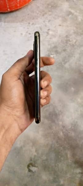 I PHONE 11 PRO 256 gb PTA APPROVED 5