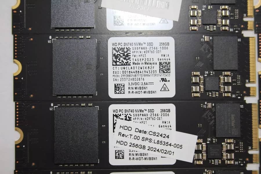 New WD PC SN740 256GB / 512GB SSD M2 2280 PCIe Gen4 x4 NVMe OPAL 1