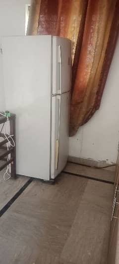 Dawlance Fridge /Refrigerator