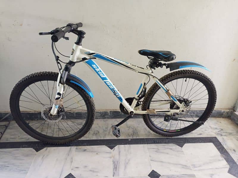 UAE Imported mountain sports bicycle 10/10 CONDITION) for sell 1