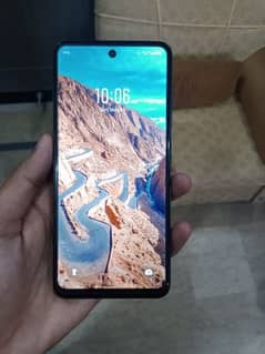 Infinix Smart8 only 1.5month used 64Gb pta approved with complete box