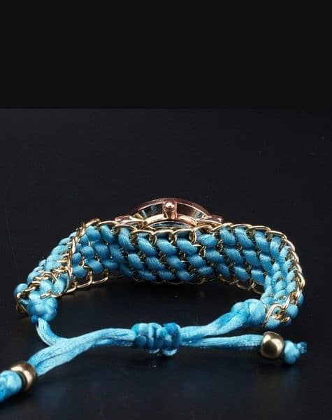 women's chain bracelet analogue watch 1