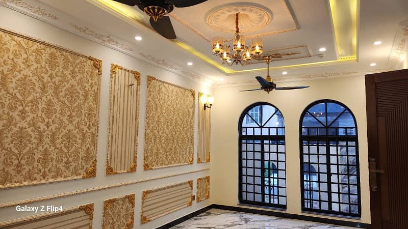 5 MARLA PRIME LOCATION NEAR TO PARK BRAND NEW HOUSE FOR SALE IN DHA RAHBAR BLOCK L 7