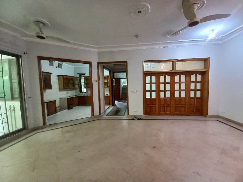 10 Marla Outclass Prime Location House For Rent In Johar Town G-1 Block 15
