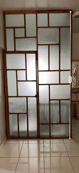 partition made lasani and frosted glass 6