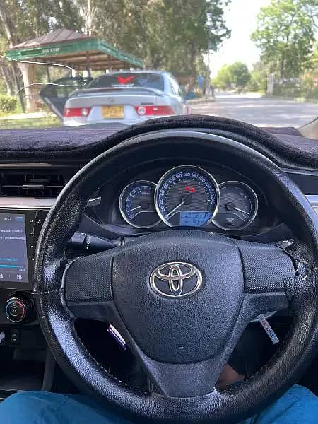 Toyota Corolla Altis Model 2016 8